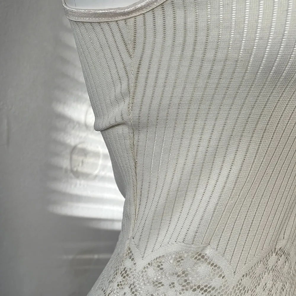 Easel Anthropologie ivory ribbed knit crochet floral lace slip mini dress small - Image 11