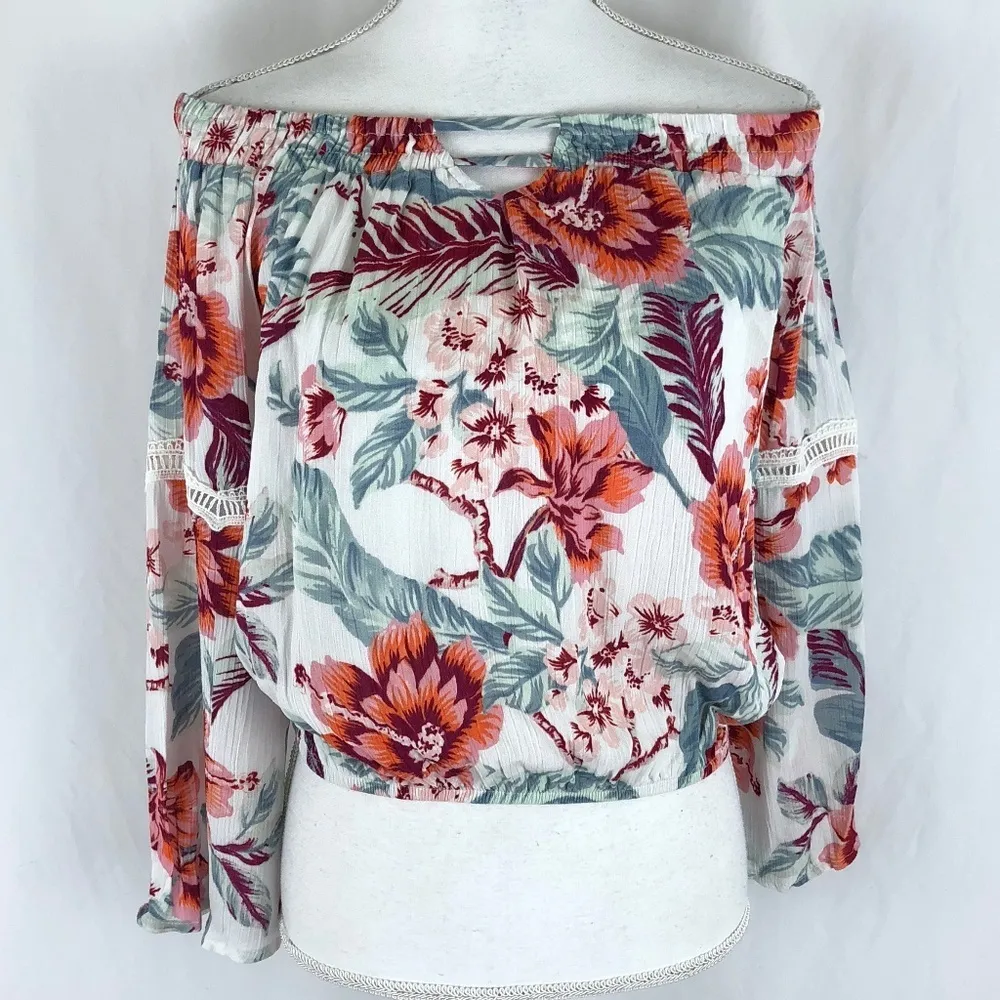 American Rag Womens Peasant Top Cropped Floral S - Image 2