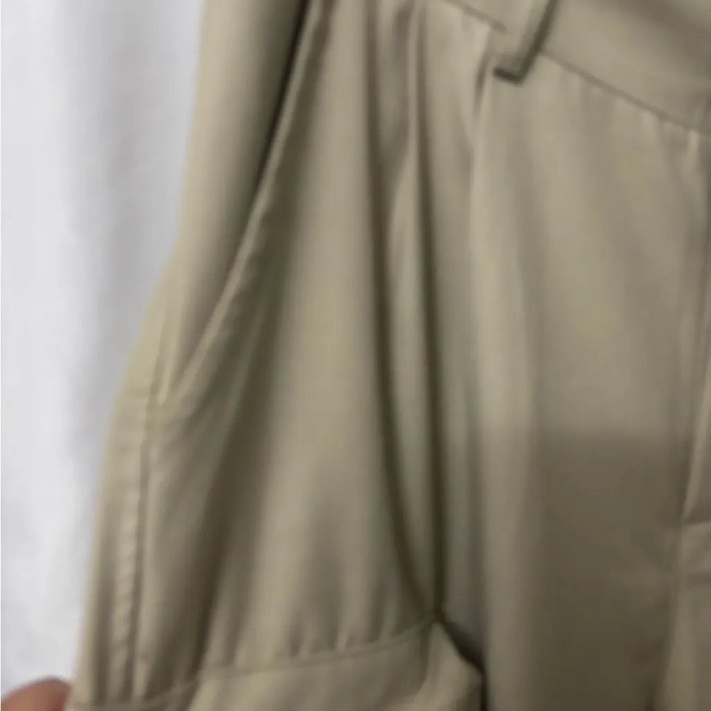 Women's Tan Boot Cut Cargo Pants Size L - Image 8