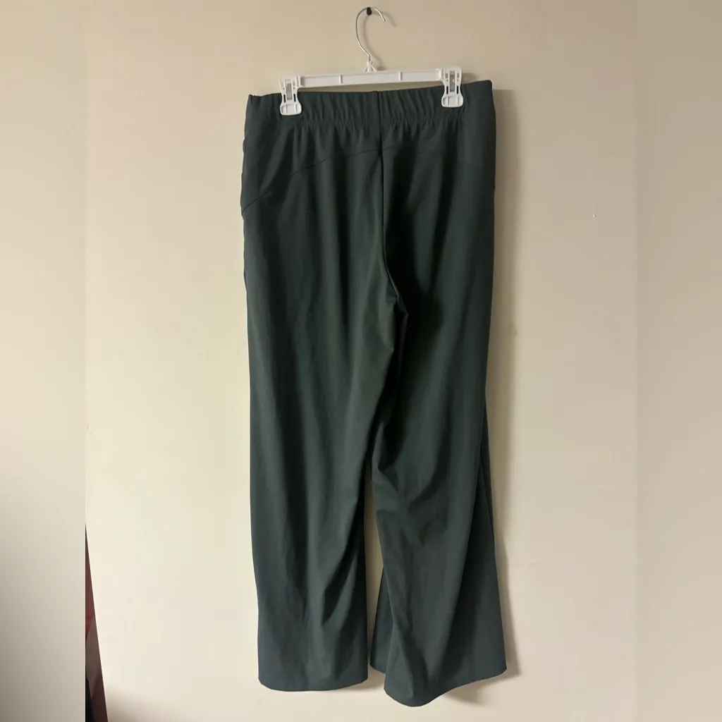 Old Navy PowerSoft Active Matching Set Green Top XL Pants L - Image 6