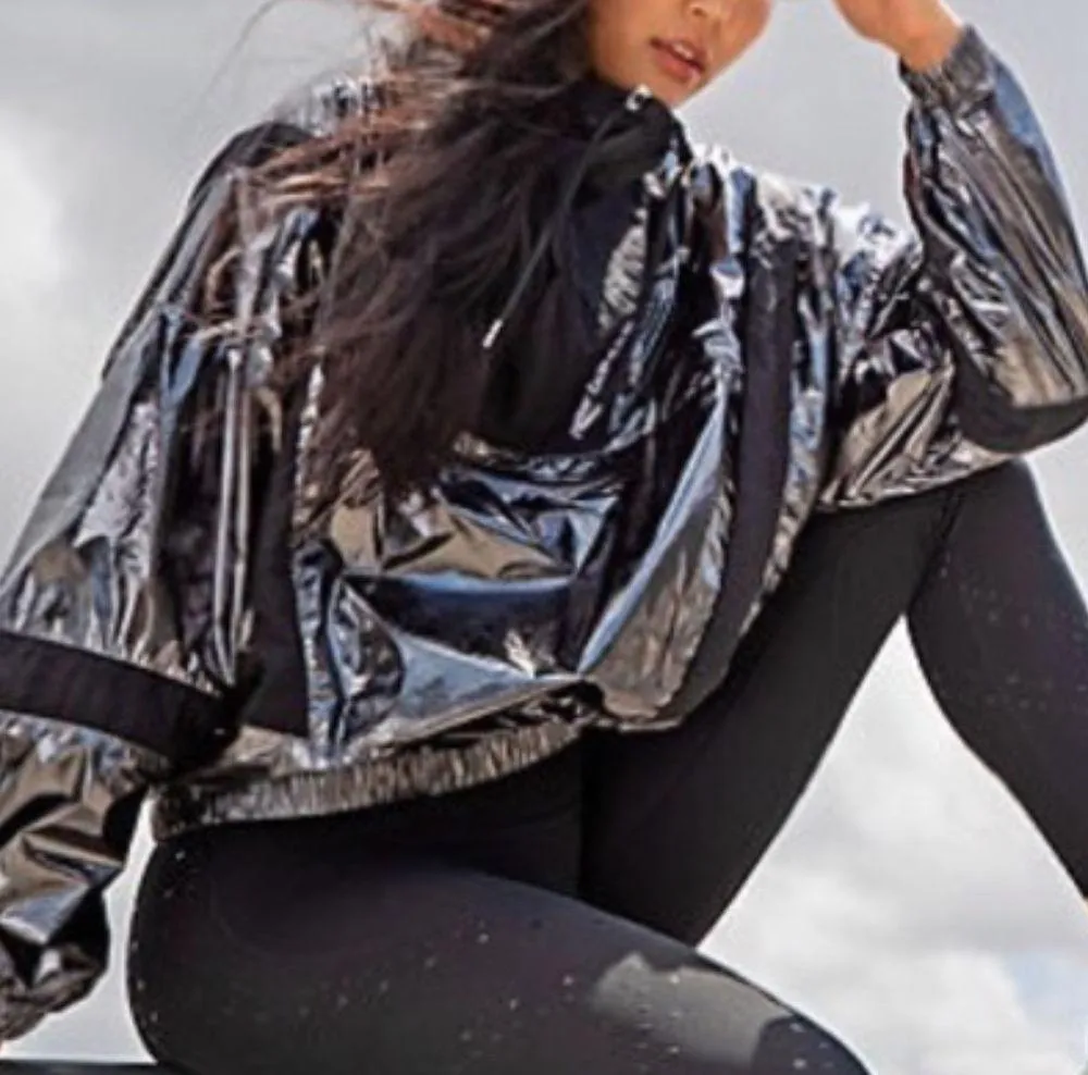 NWT NEW Balance  Metallic Quarter Zip Windbreaker - Image 4