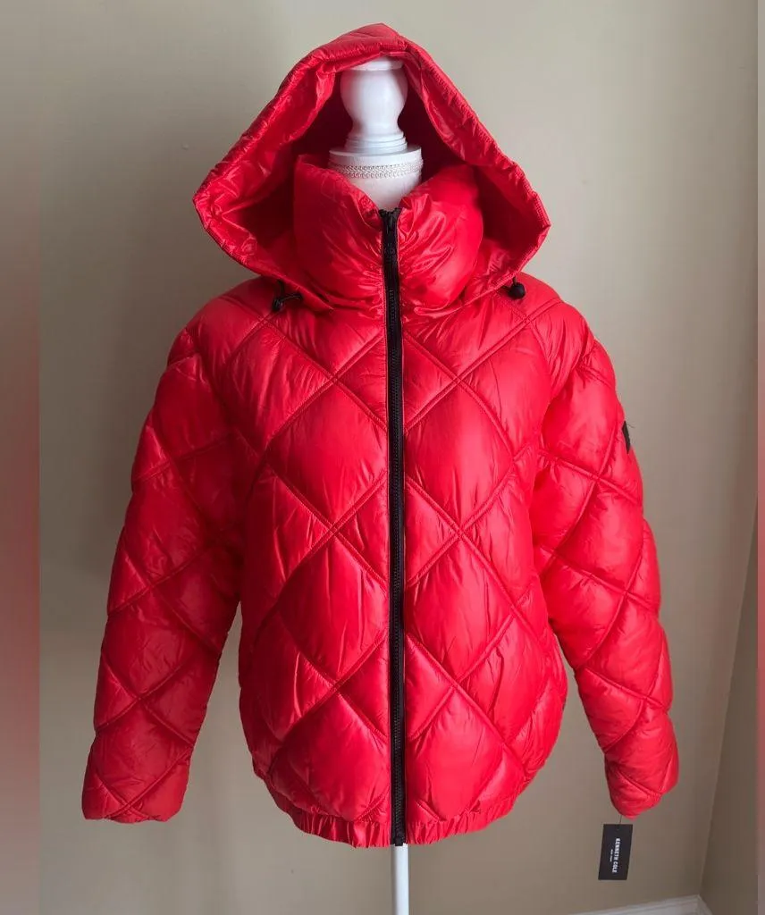 Kenneth Cole Cire Short Exposed Zip Hooded Puffer Jacket in Red NWT, $175 Retail - Image 3