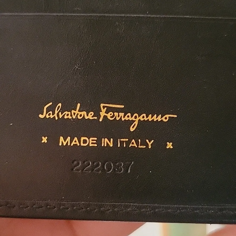 Salvatore Ferragamo Wallet - Image 5