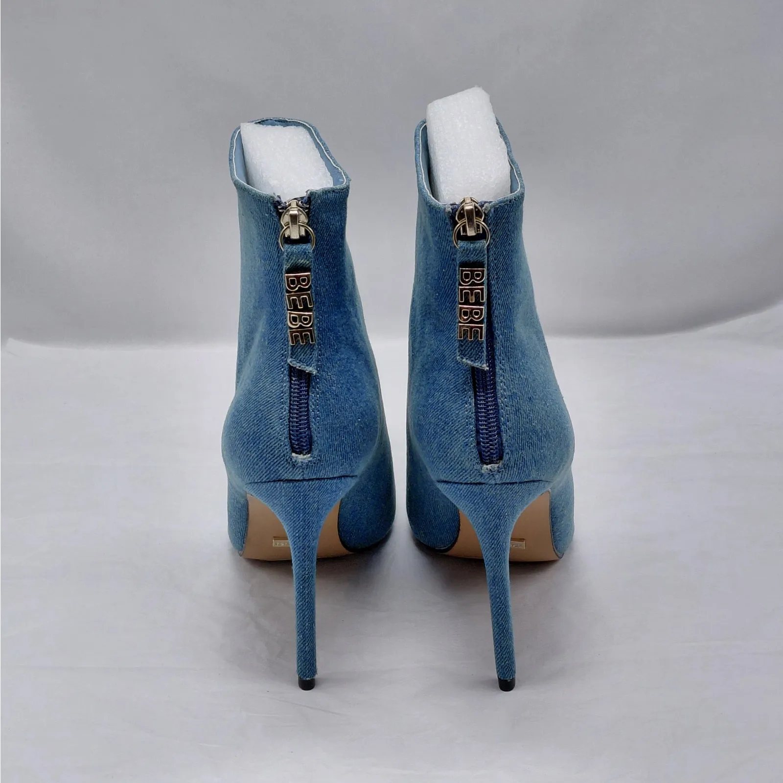 Bebe Dasha Denim Ankle Boots Women's 7.5M Blue Stiletto Heel Going Out Shoes - Image 4