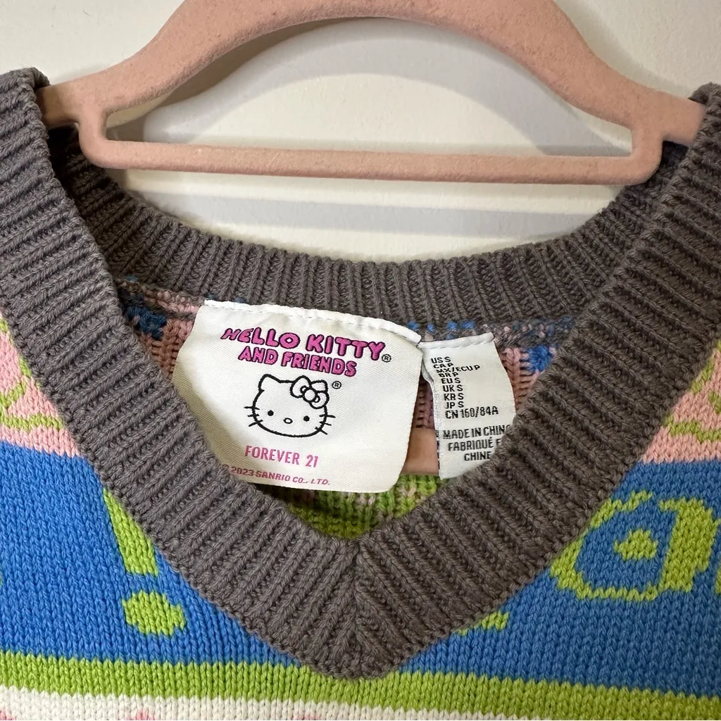 hello kitty keroppi cropped sweater vest size small - Image 2