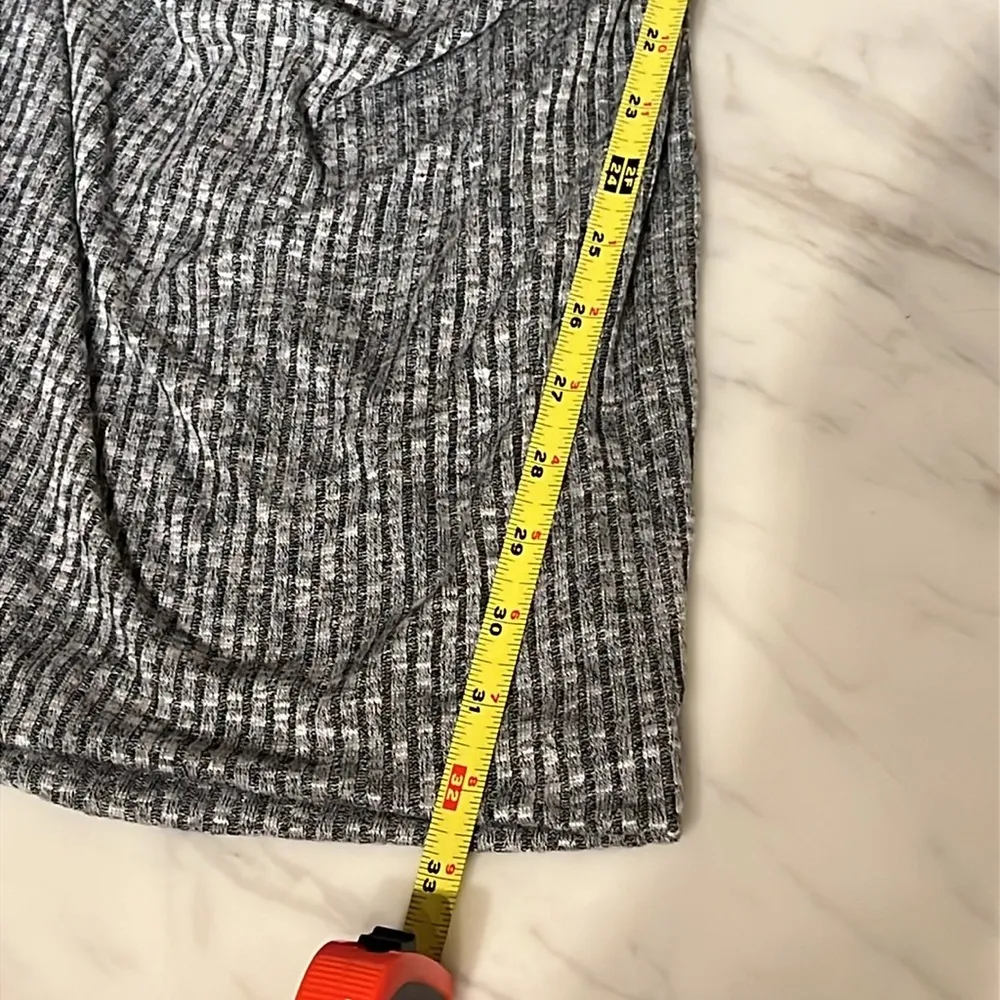 ASTR Women’s Size S Midi Ruched Ribbed Knit Dress Round Neckline Pullover New - Image 8