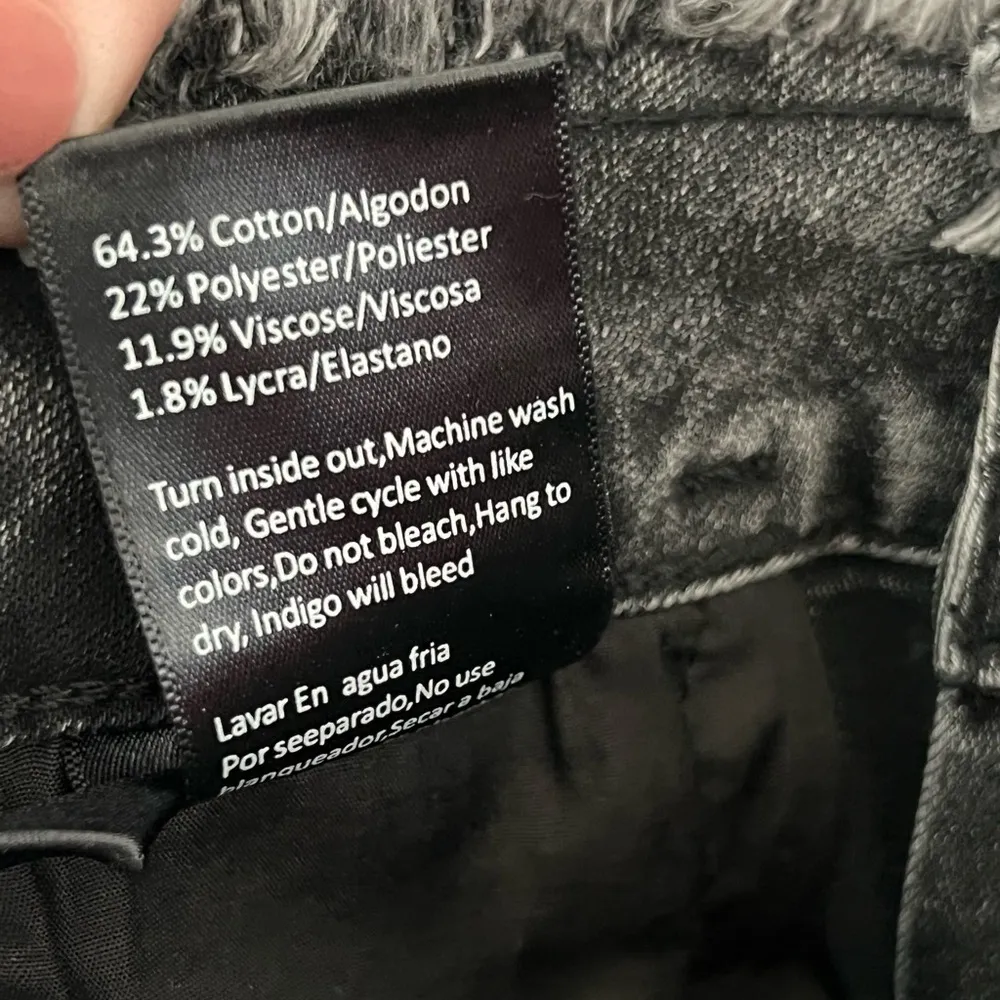 Risen Jean High-Waisted Distressed Faded Black Fray Hem Belted Jeans | 26/3 - Image 7