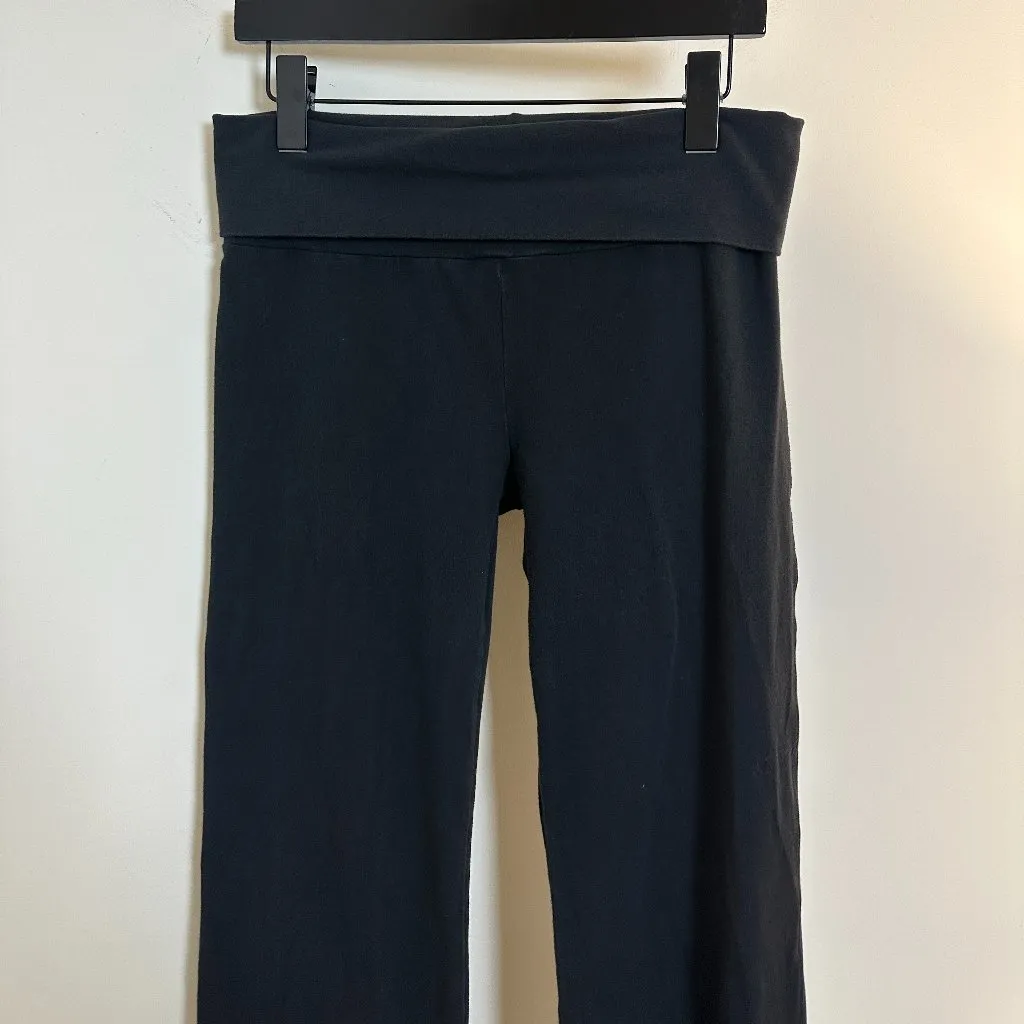 SKIMS Foldover Pants in Soot Black Size Large - Image 4