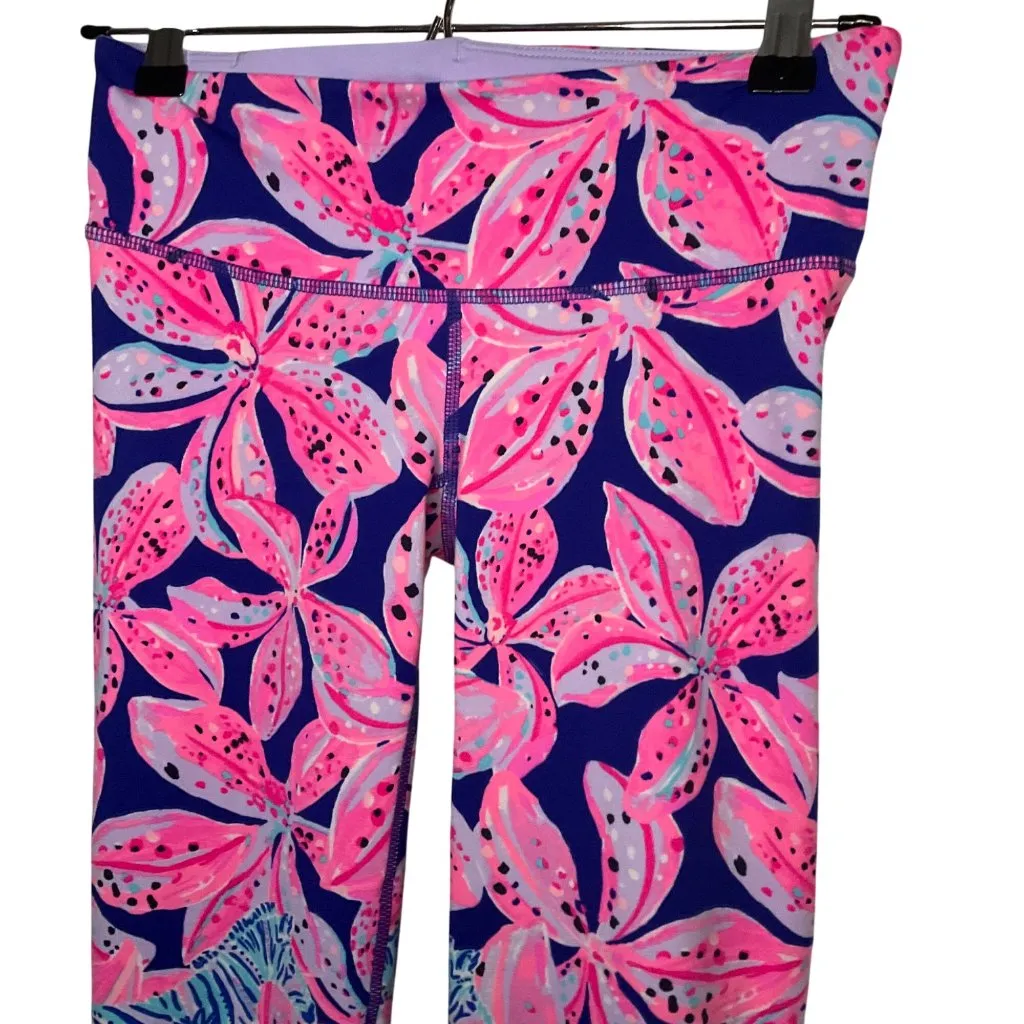 Lilly Pulitzer Luxletic Jolena Weekender copped Leggings XS  Purple Floral UPF 5 - Image 7