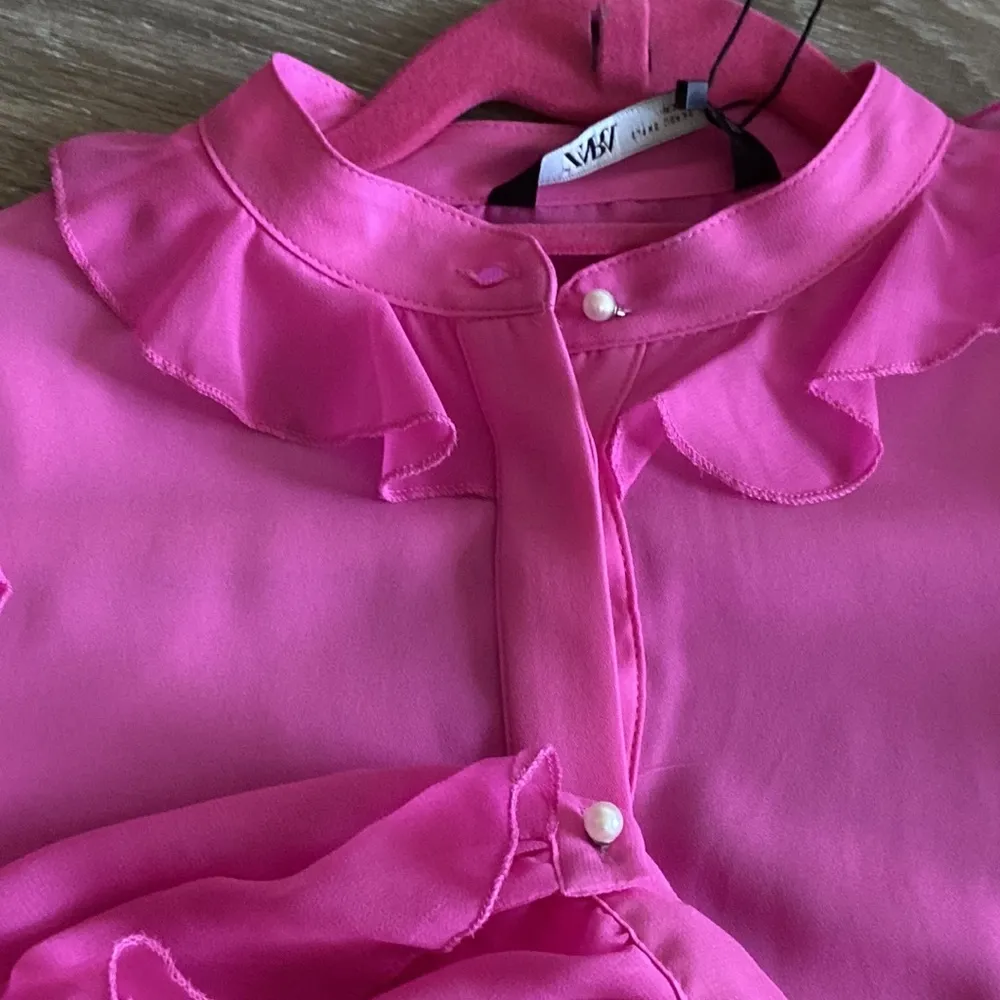 Zara pink frills blouse. Xs - Image 5