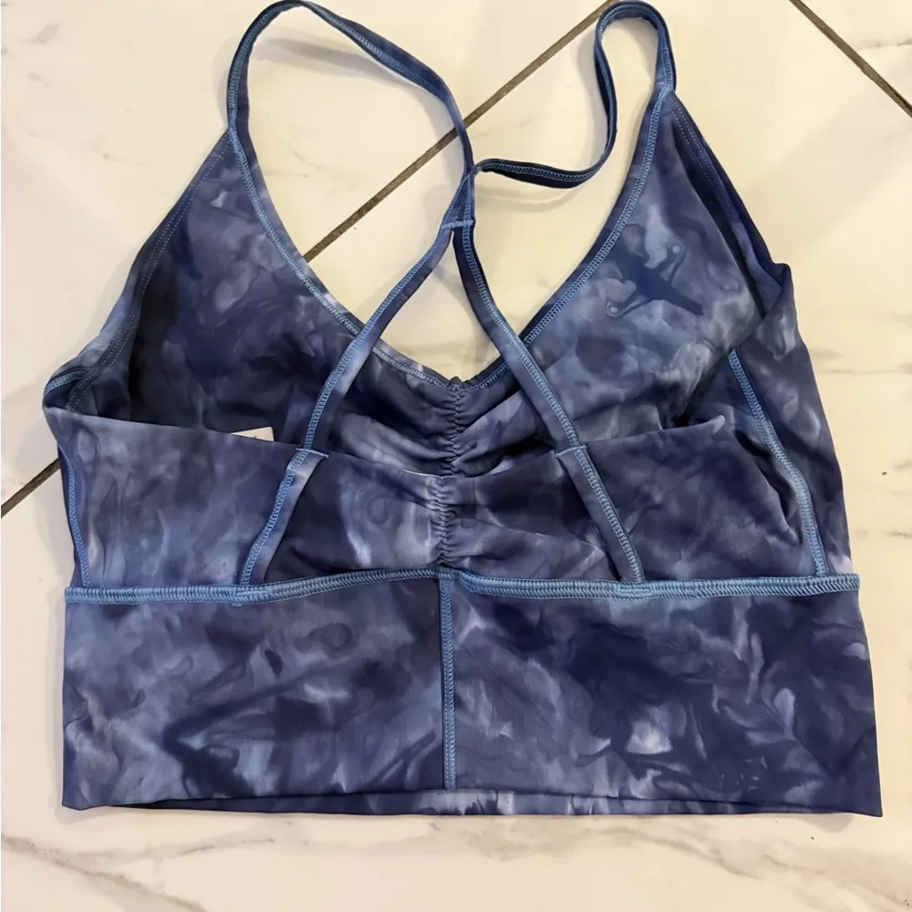 Gymshark Blue Sports Bra with Crisscross Straps - Image 3