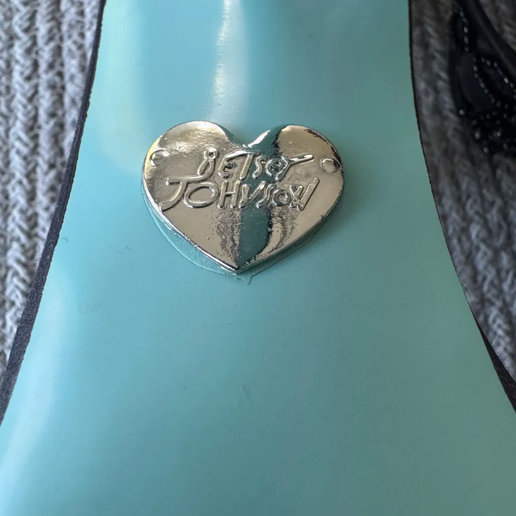 Betsey Johnson Holly Black Beaded T Strap Satin Sandals Formal High Heels Sz 7.5 - Image 8