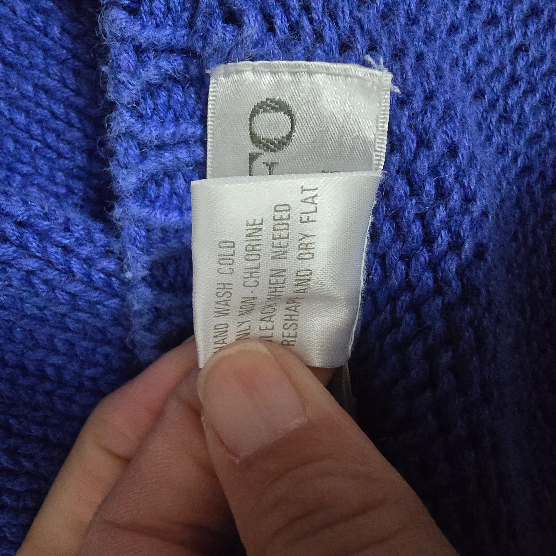 Vintage Adolfo 90s Blue Kitschy Holiday Wintery Scene Sweater Small Cottagecore - Image 7