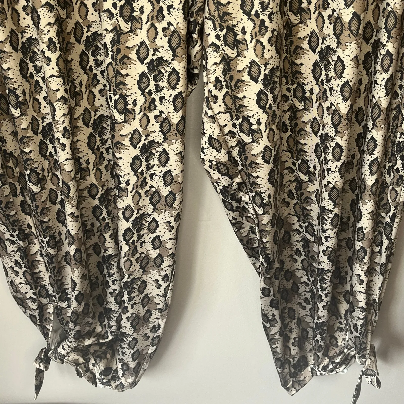 Kate & Mallory Brown / Black Patterned Pants Size 3X - Image 12