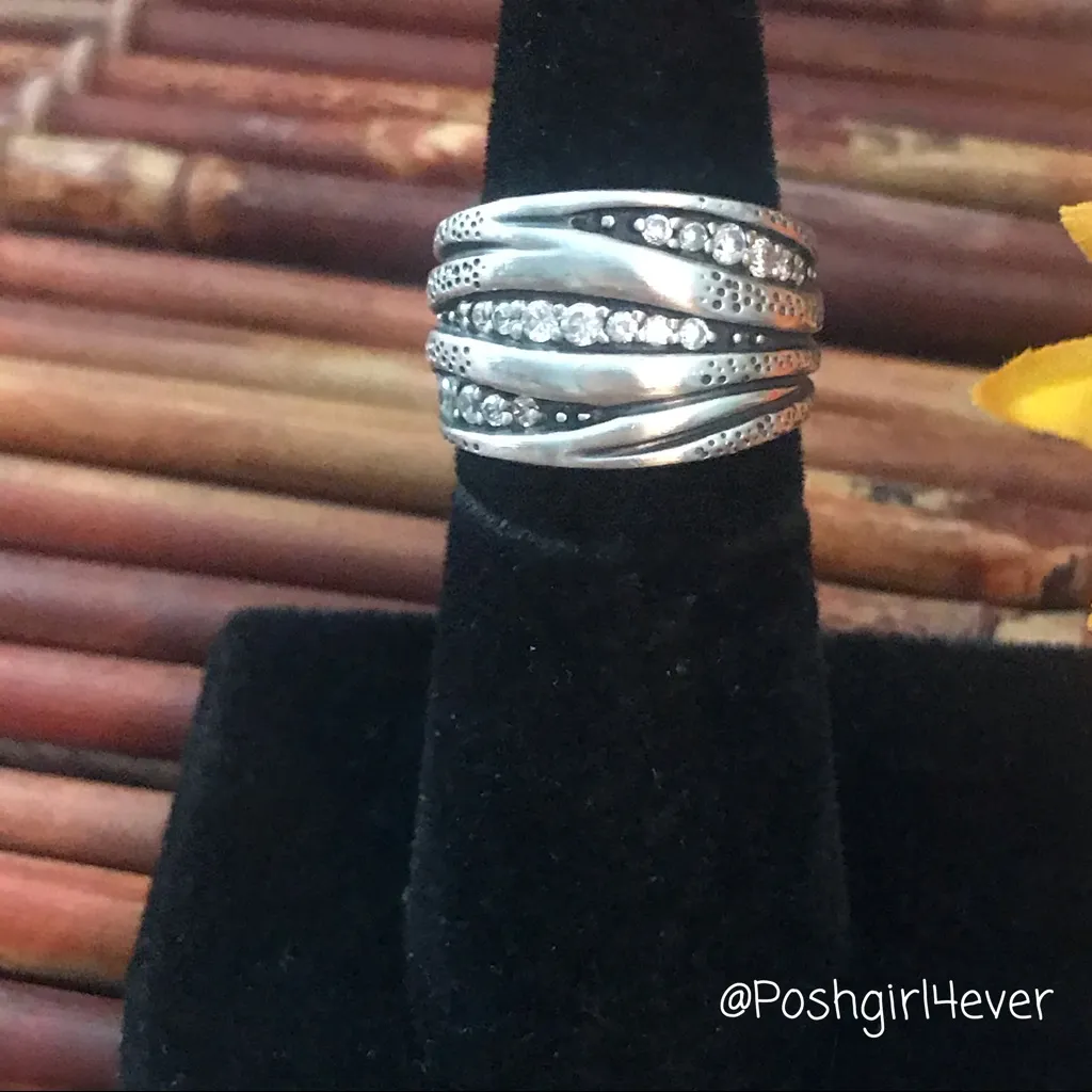 Silpada Sterling Silver Organically Ring zirconia - Image 2