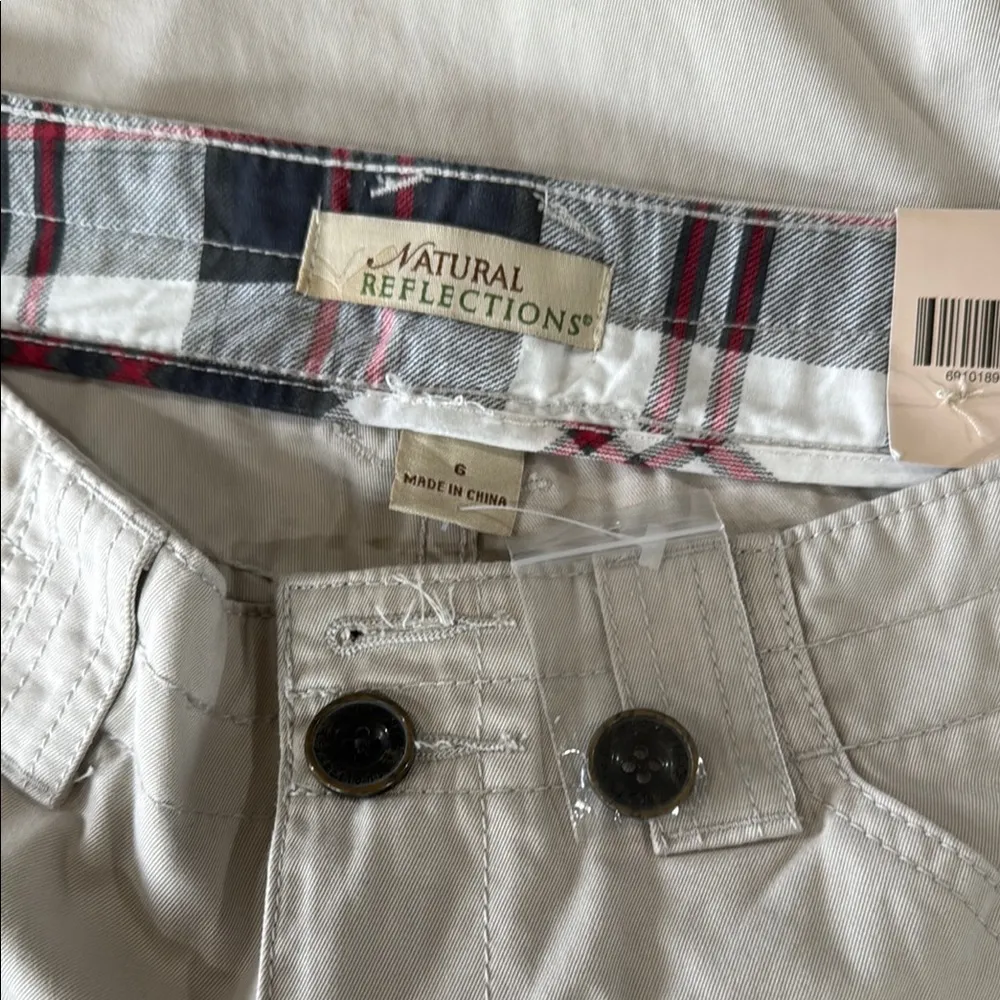 Natural Reflections Stylish Cream Cargo Pants - Image 4