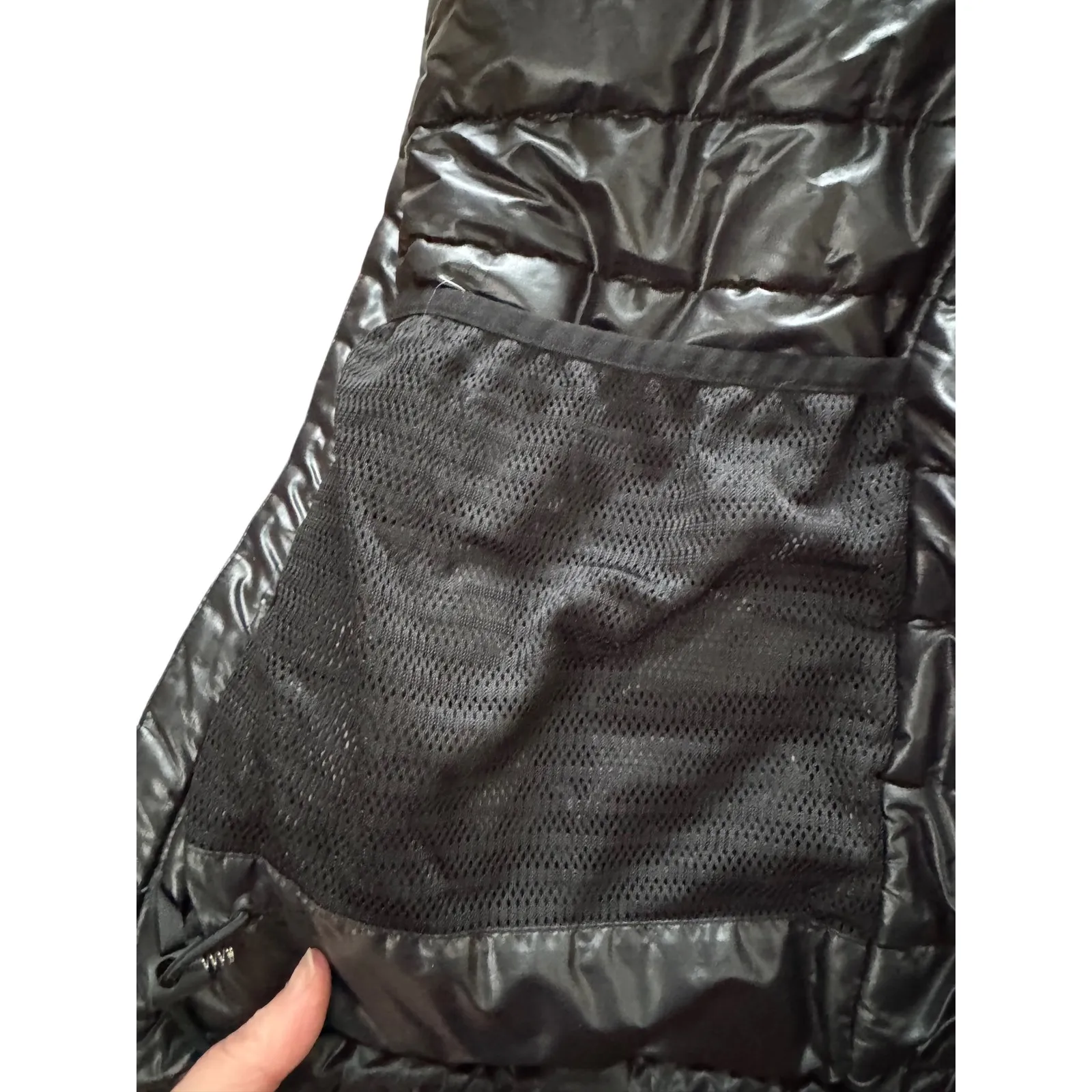 Patagonia Women's XL Black Full Zip Insulated Jacket Lightweight Puffer - Image 13