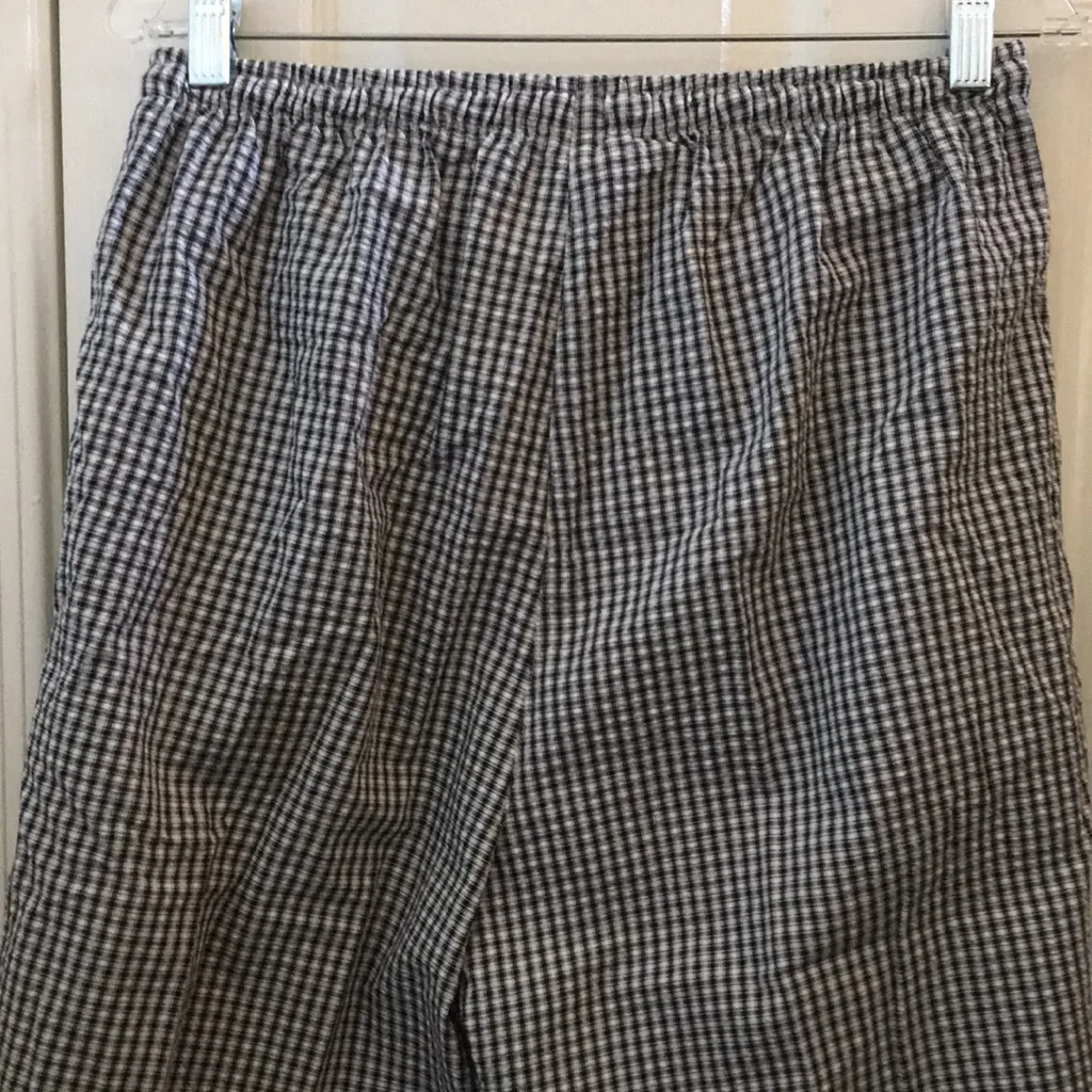 FINAL MARKDOWN Ladies’ Draper’s & Damon’s Lounge Capris medium - Image 8