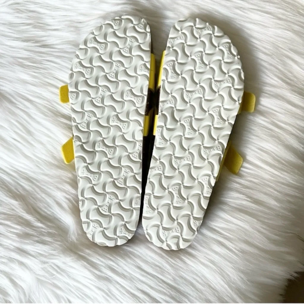 New Birkenstock Yao Euro 42 N US 11 Yao Balance Yellow Patent Slides - Image 3