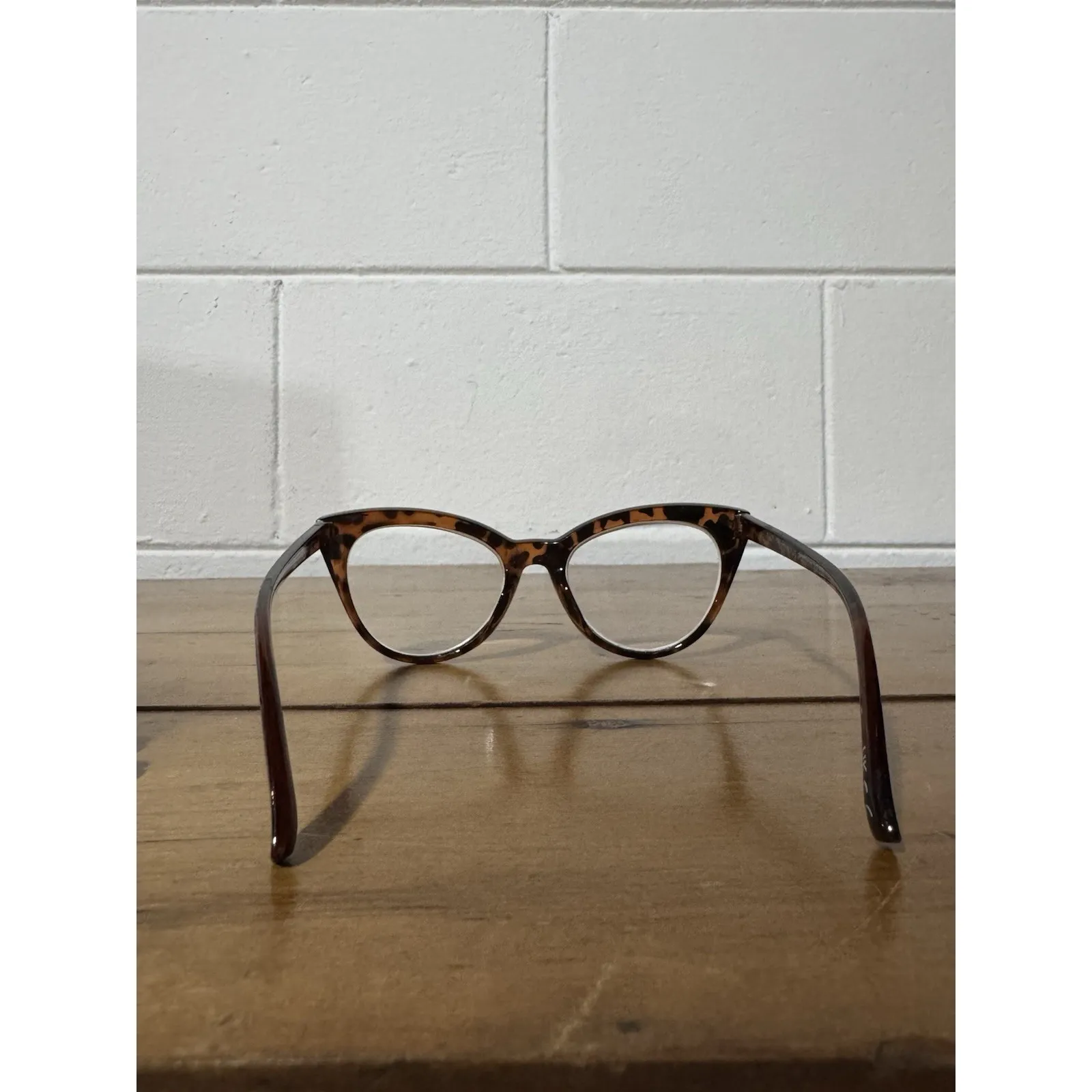 Betsey Johnson Tortoise Cat Eye Eyeglasses Frames 52-19-145 Clear - Image 9