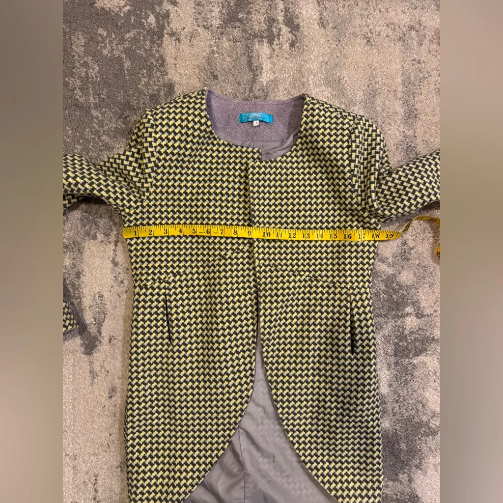 Buttons Stylish Women's Green   Jacket - Image 6