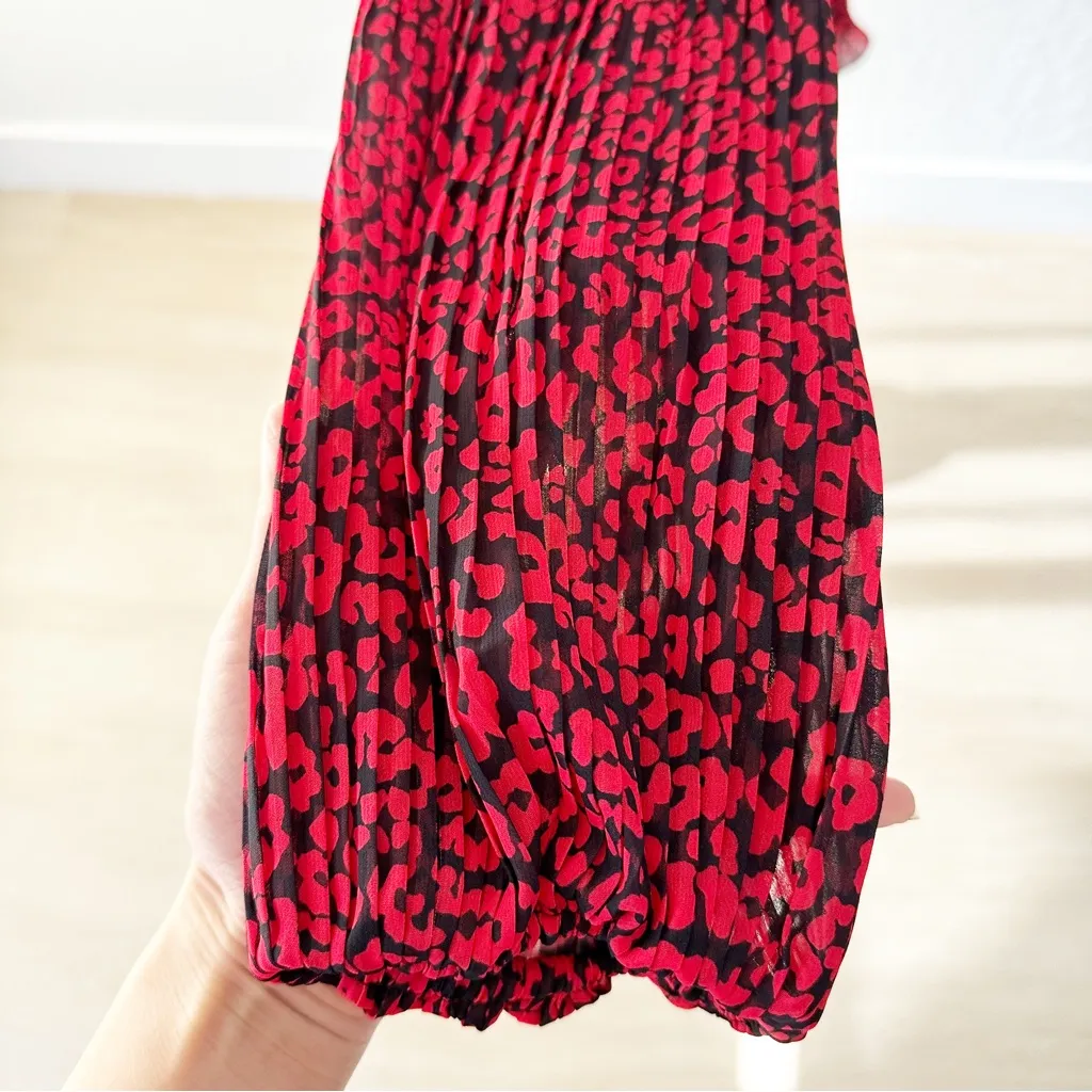 Lulu’s Aly & Jay Camile Leopard Print Romper – Red/Black, Size M, NWT Red Size M - Image 8