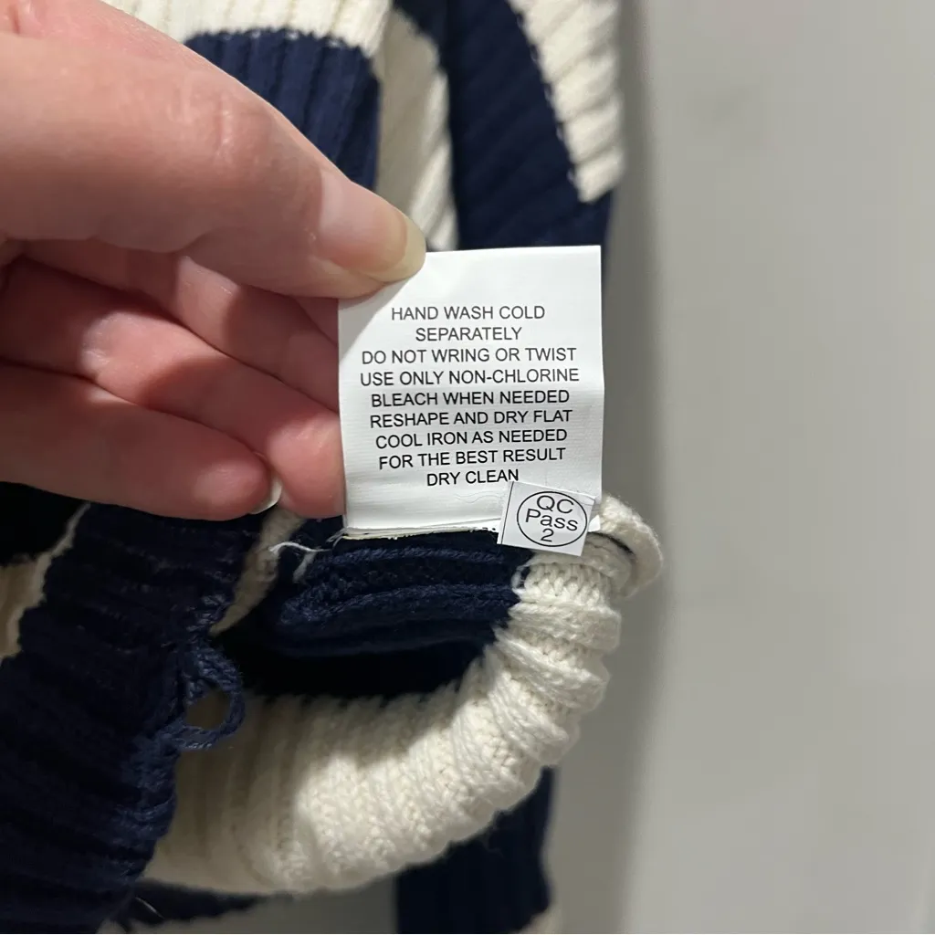 NEW Sage & Stone Crop sweater Striped Navy Blue Cream Distressed Size Large - Image 7