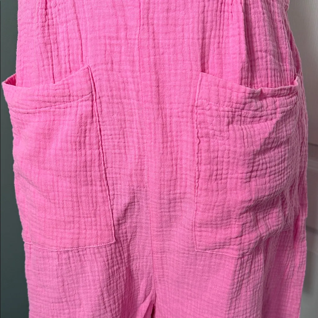 New in Stylish Pink Romper NWT Size M - Image 7