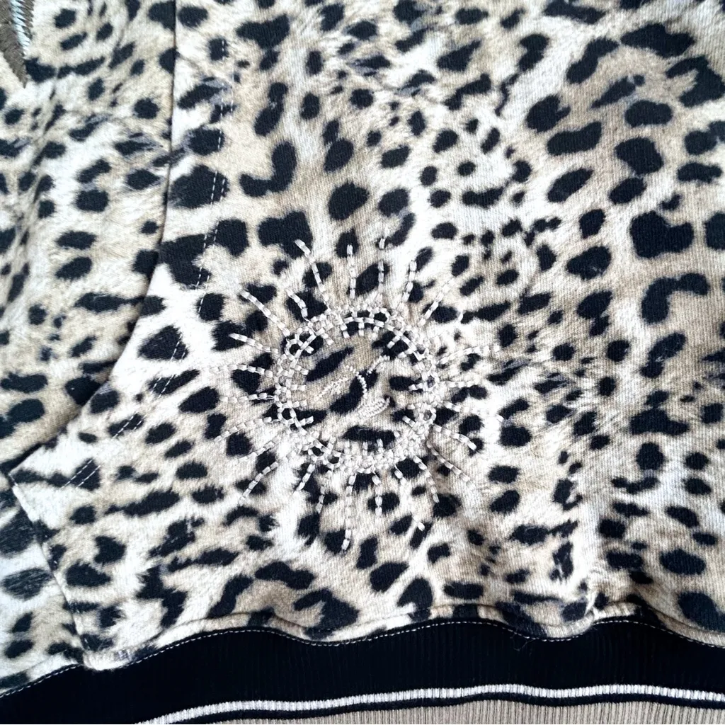 Johnny Was Vienna Leopard Print Sweatshirt in Rose Large - Image 14