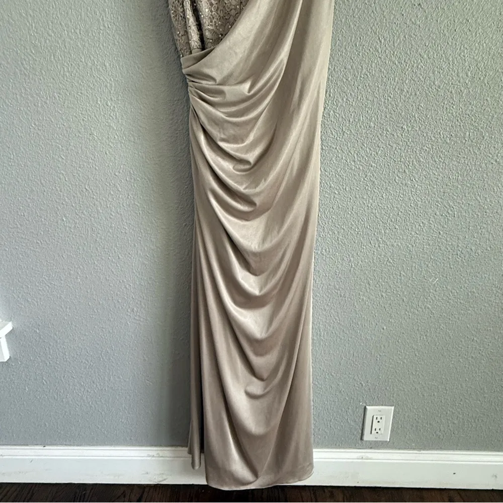 Adrianna Papell Gown Size 12‎ EUC - Image 7