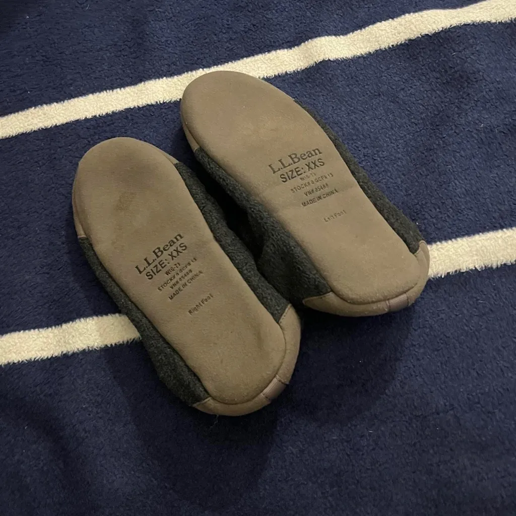 L.L. bean grey slip on booties W(6 - Image 5