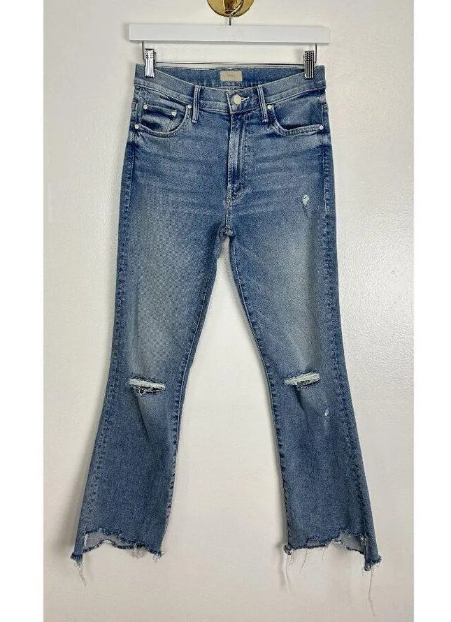 MOTHER The Insider Crop Step Chew Jeans in Wash Drinking By The Pool Size US 27 Blue - Image 6