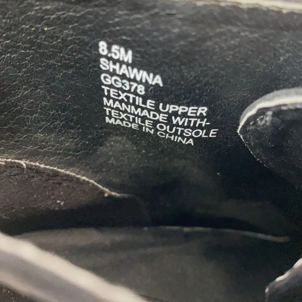 Mia Shawna black faux suede tie ankle booties 8.5 - Image 5