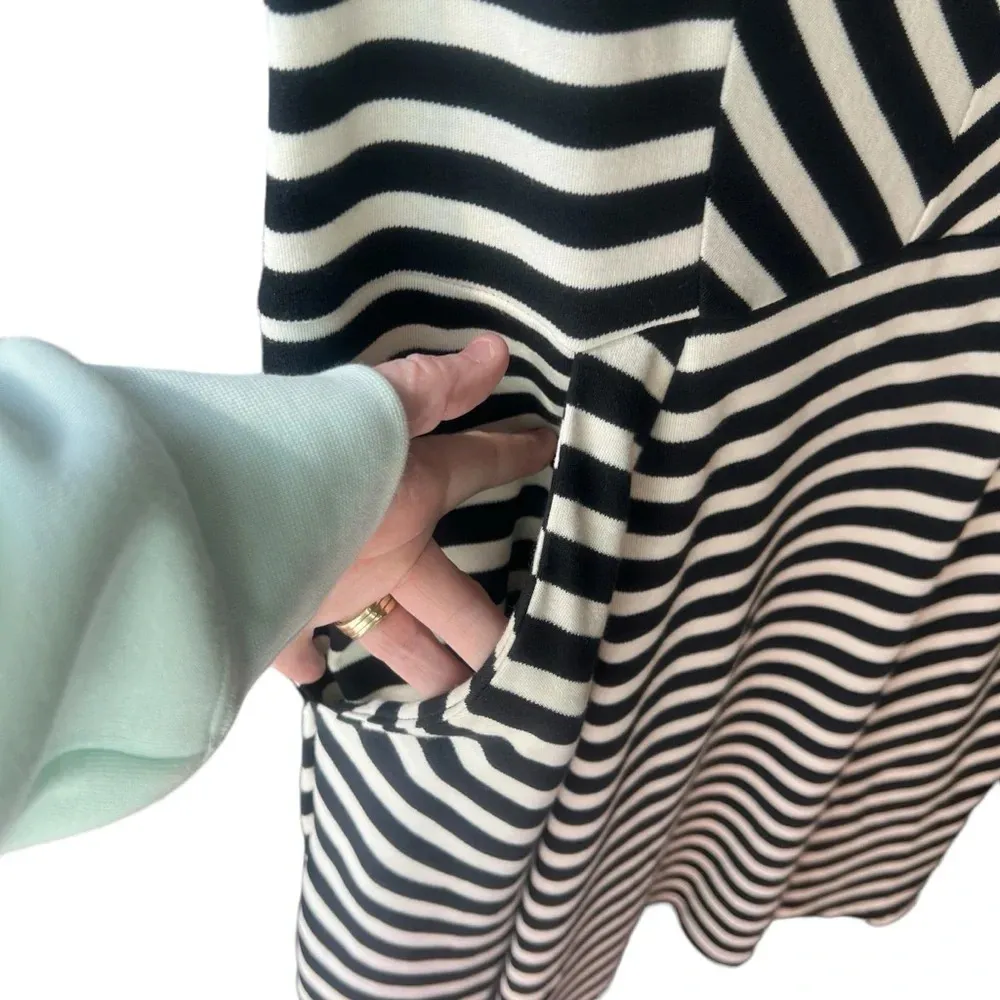 Isaac Mizrahi Live! black & white 100% cotton chevron dress size medium - Image 4