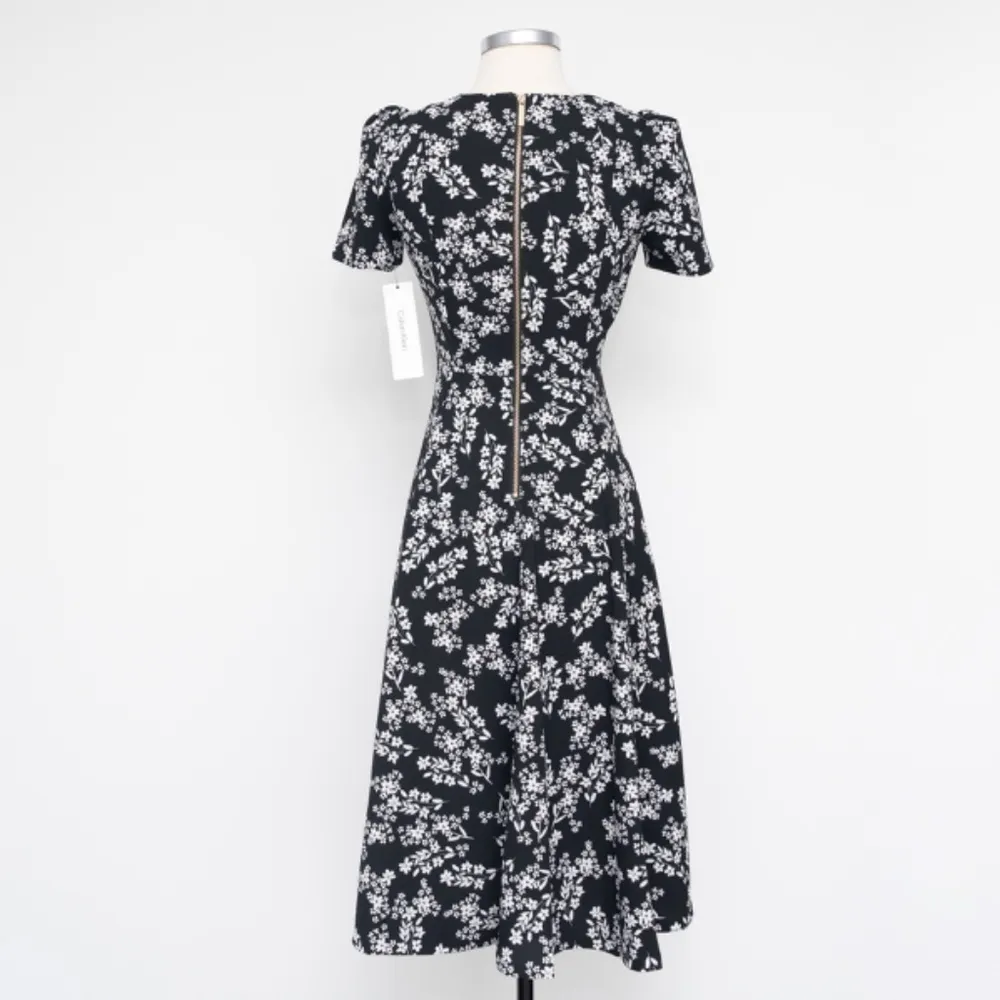 Calvin Klein Floral Print Scuba Crepe Midi Dress - Image 3