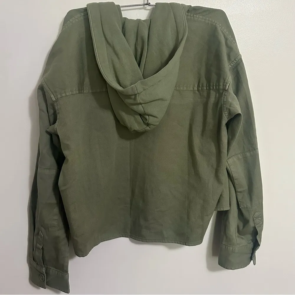 NWT American Eagle Hooded Utility Jacket Medium - Image 2