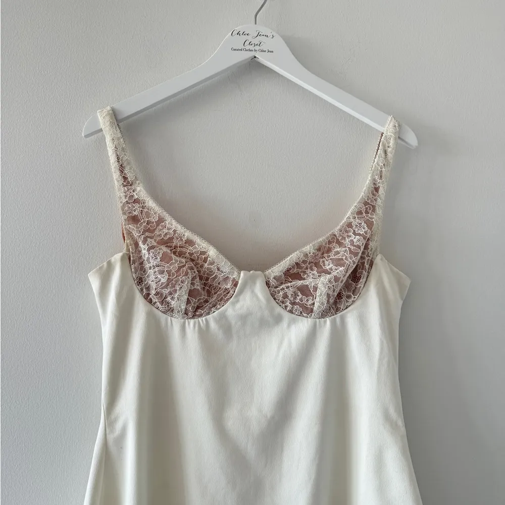 HOUSE OF CB Cassandra White Lace Satin Mini Dress L - Image 9