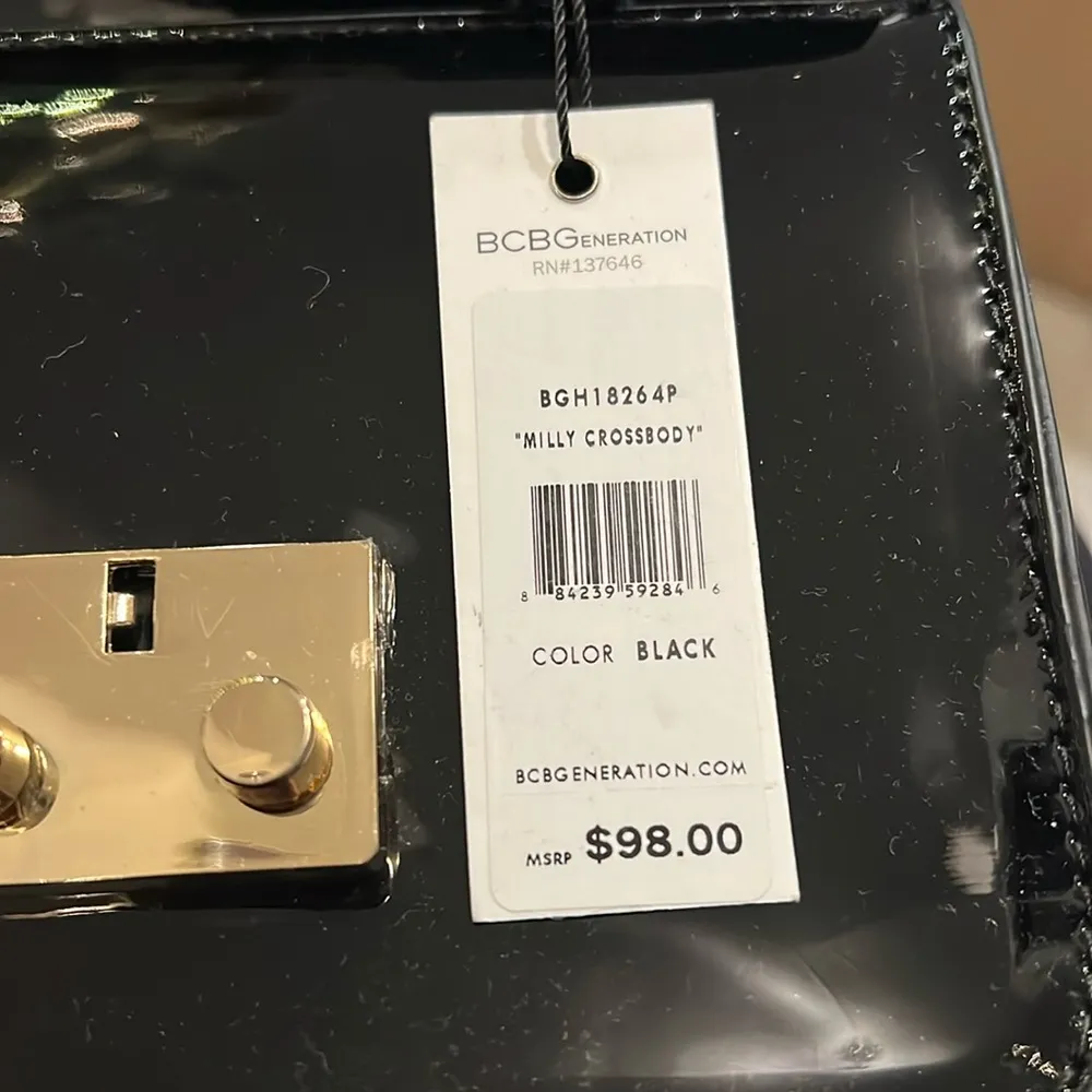 BCBG Milly Crossbody Bag in Black, New w/Tag Retail $98 - Image 4