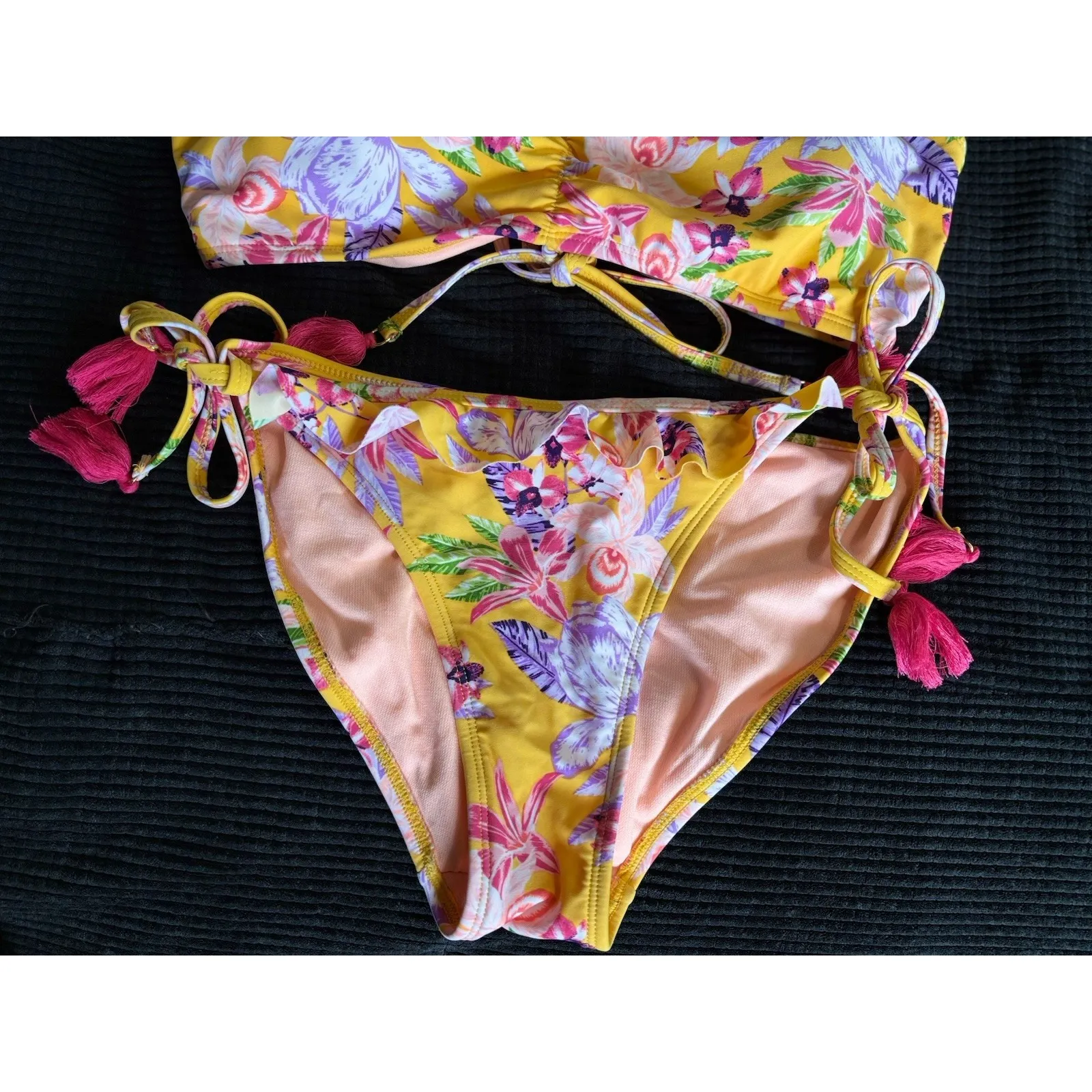 No Boundaries Yellow/Pink Floral Bikini Top‎ XL Bottom L Ruffle Tie/Tassels NWT - Image 3