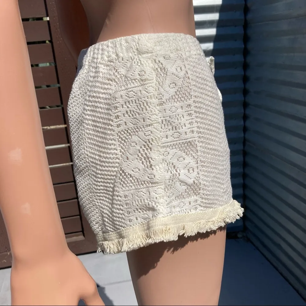 Lace Shorts Cream Size XS - Image 16