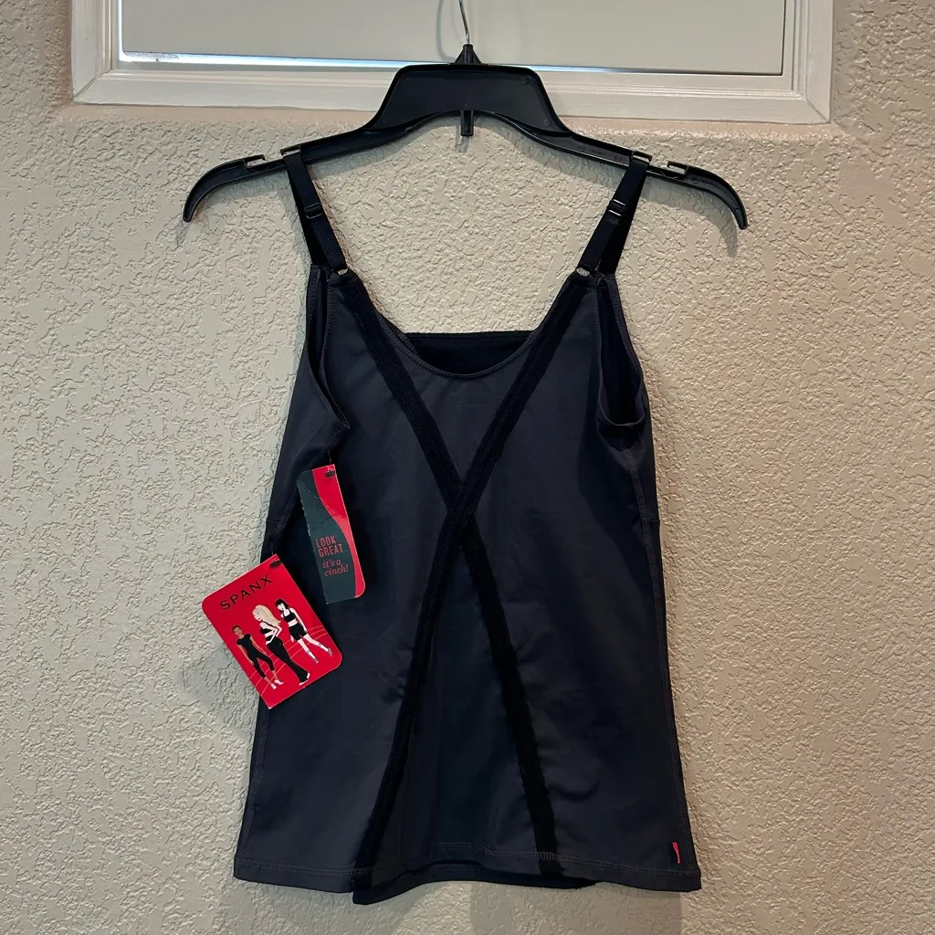 NWT Spanx Adjustable Moisture Wicking Shaping Cami Tank Top Black - Image 9