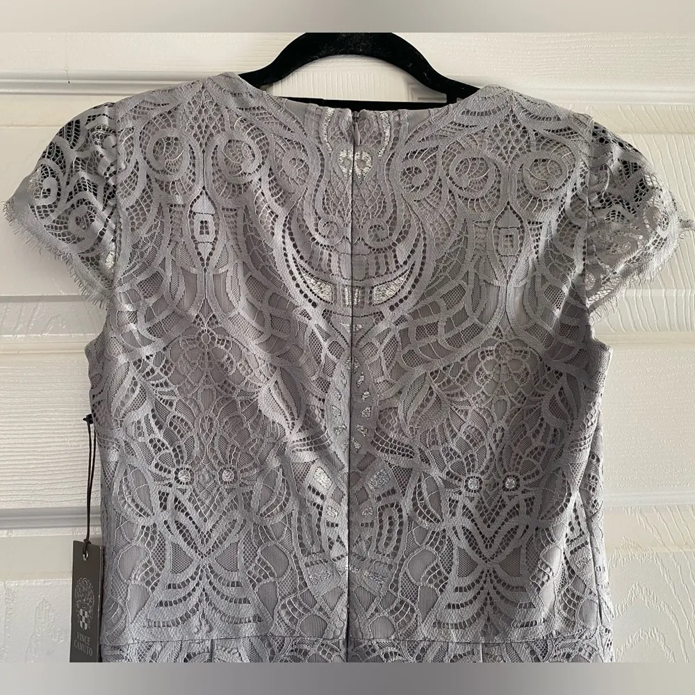 NWT Vince Camuto Grey Lace Dress Size 2 - Image 3