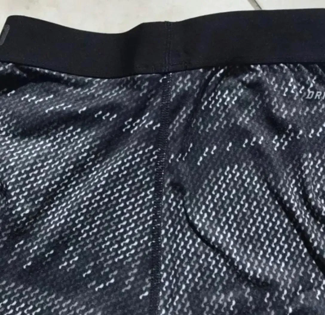 Pro Leggings - Image 3