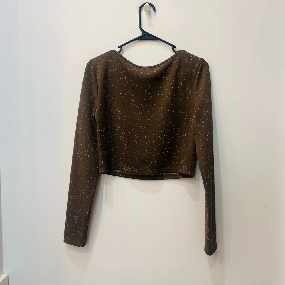 BP. Scoop Crop Long Sleeve Thick Knit Brown Dot Top size Medium - Image 5