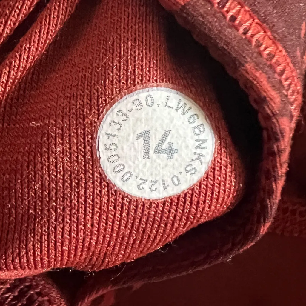 Lululemon Wunder Train High Rise Crop Ombre Red Multi Women’s Leggings Size 14 - Image 7