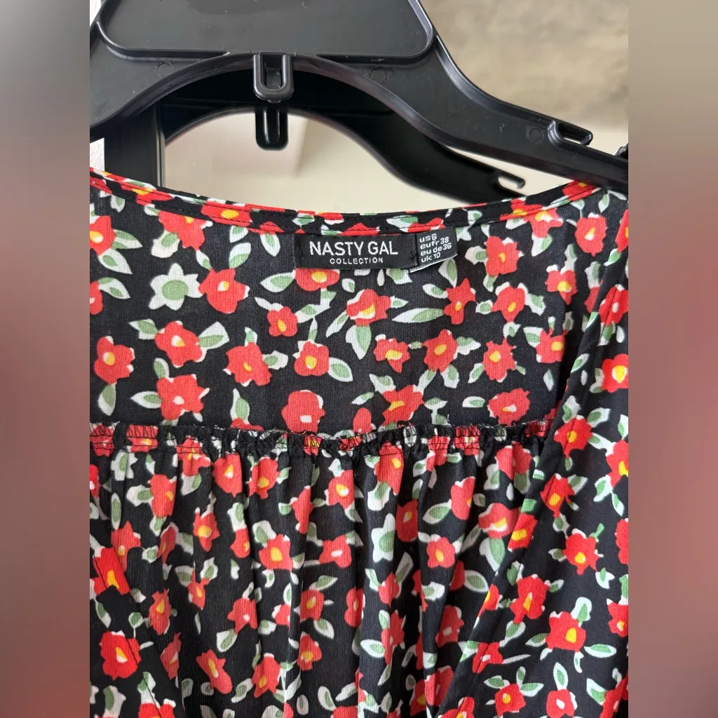 Nasty Gal Floral Dress - Image 2