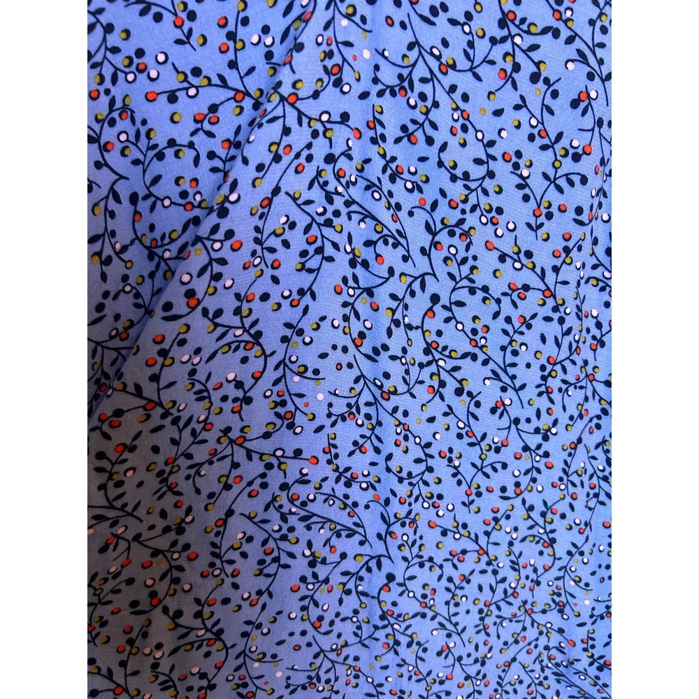 Boden Blouse Size 4 Lavender Cottage Preppy - Image 4