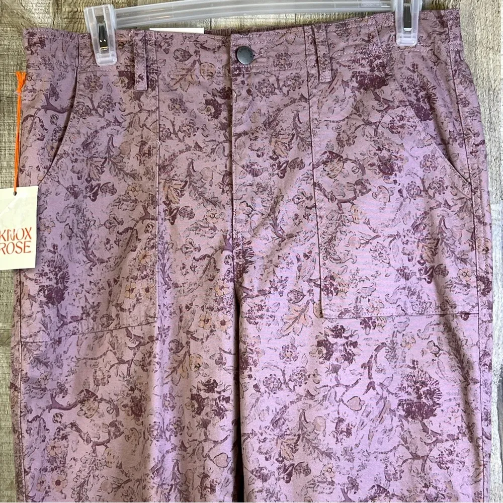 Knox Rose Large Floral Rose Print High Rise Straight Leg Pants with Pockets - Image 3