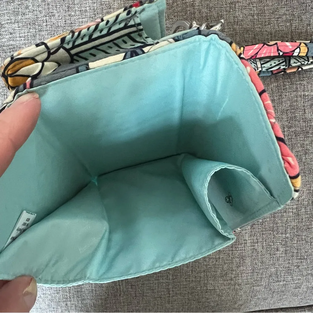 Vera Bradley Ultimate Card Case Wallet Tropical Evening Quilted Wristlet Purse - Image 6