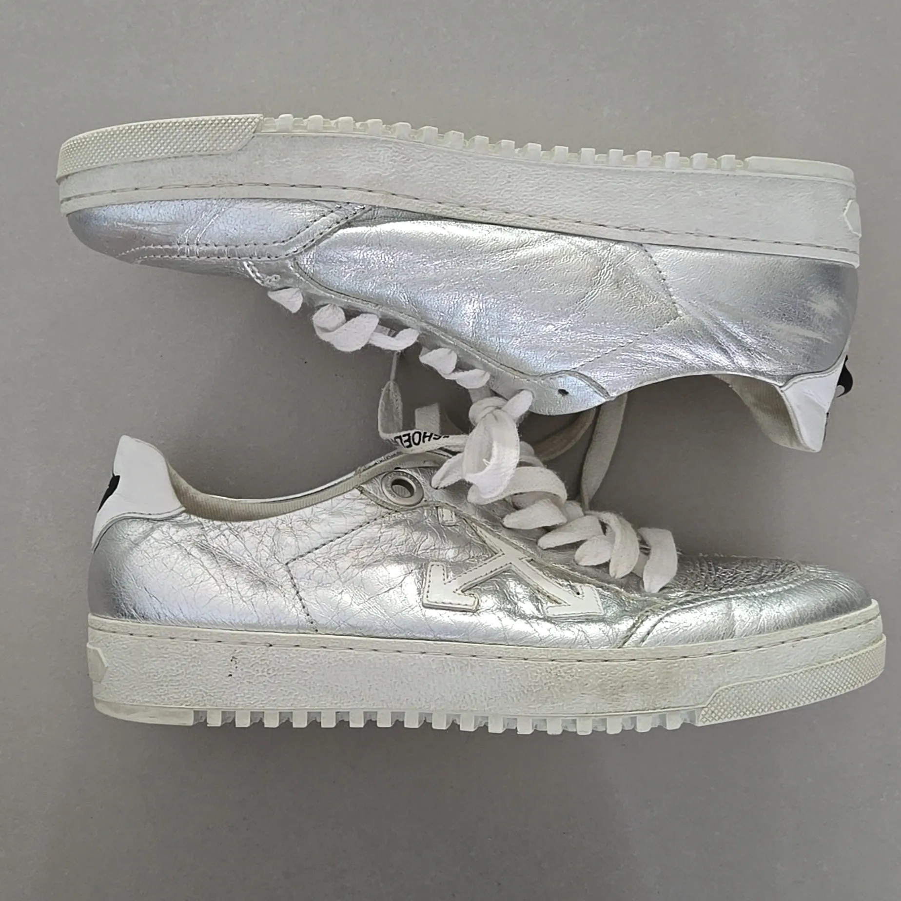 Off-White Woman's Silver Metallic Low Top Sneakers Size 36/ US 6 - Image 2